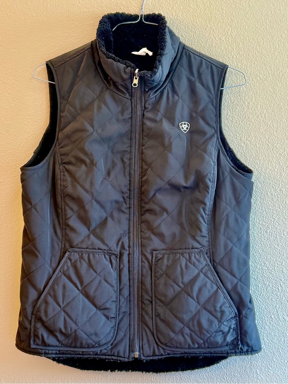 Ariat Dilon Reversible Vest Womens Large L Black Quilted Fleece Full Zip Puffer